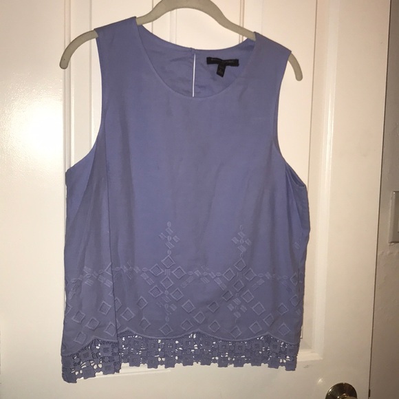 Beautiful tank top - Picture 1 of 4
